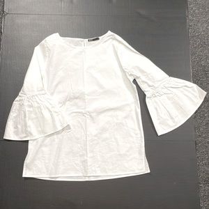 Ruffle sleeve blouse